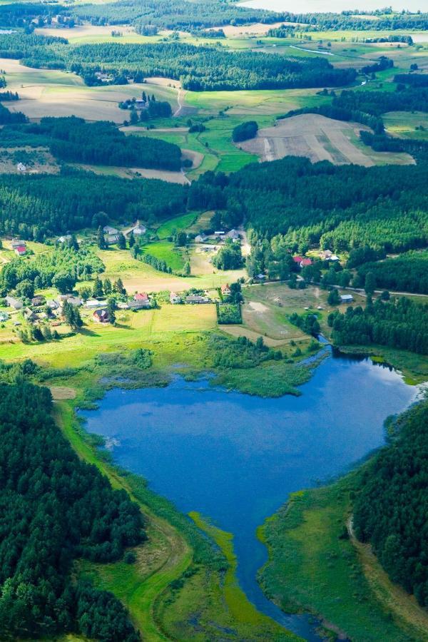Domek Czerwony Kapturek Villa Plocice Esterno foto