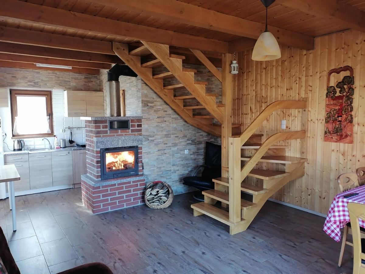 Domek Czerwony Kapturek Villa Plocice Esterno foto